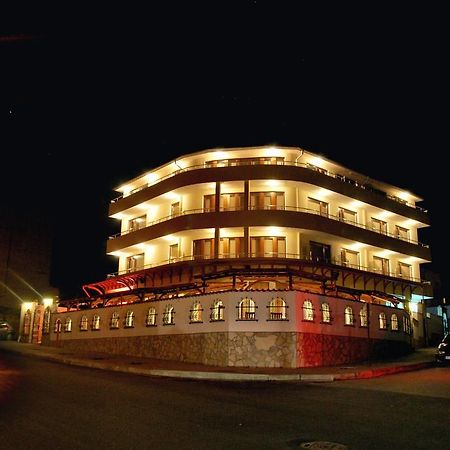 Family Hotel St. Constantine And Helena Ivaylovgrad Eksteriør billede